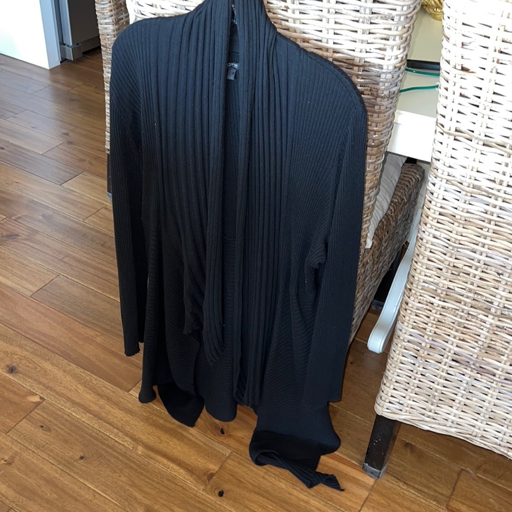 Apt 9 long black sweater cardigan 1X purchased at Kohls #N
